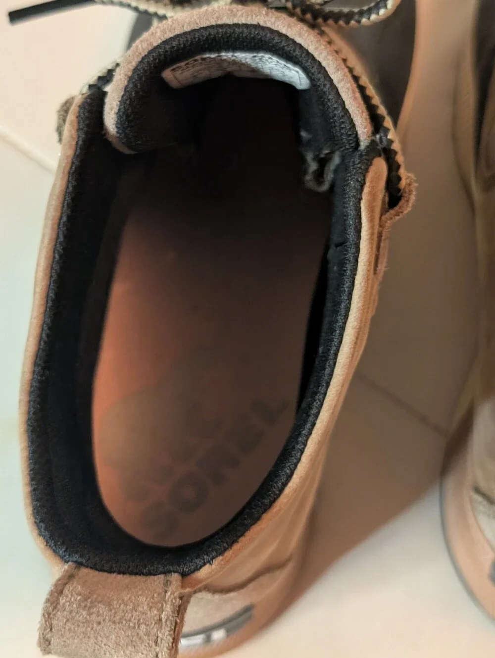 Sorel Women's Out 'N About III Classic Boot Size 6